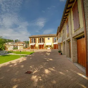 https://la-corte-del-mulino.emilia-romagnahotels.net
